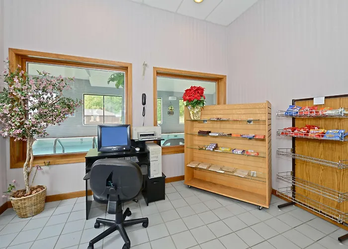 Americas Best Value Inn Saint Ignace